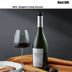 Wine Saver Vacuum Pump with 4 Wine Stoppers Preserver Air Pump Wine Sealer Corks for Red Wine Bottle Wine Rubber Barware Vacuum Stoppers and Preserver Reusable Bottle Sealer Keeps Wine Fresh