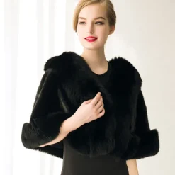 Winter Faux Fur Wraps Women's Wrap Bolero Bridal Capelets Elegant Sleeveless Faux Fur Fall Wedding Guest Wraps With Feathers Fur For Wedding dress to impress