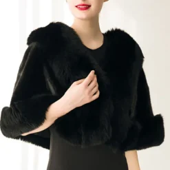 Winter Faux Fur Wraps Women's Wrap Bolero Bridal Capelets Elegant Sleeveless Faux Fur Fall Wedding Guest Wraps With Feathers Fur For Wedding dress to impress
