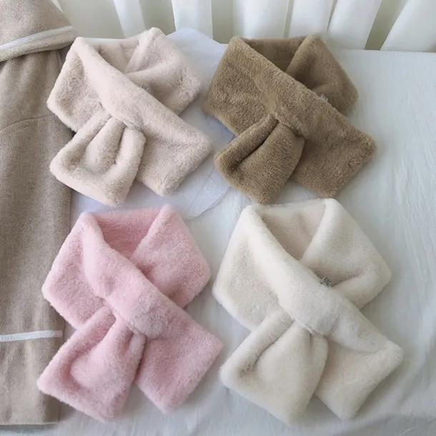 Women Winter Warm Thicken Scarfs Solid Color Faux Fur Plush Cross Collar Scarf Elegant Warm Fashion Accessories