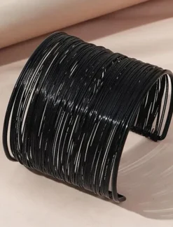 Women's Bangle Fashion Outdoor Geometry Bracelets & Bangles