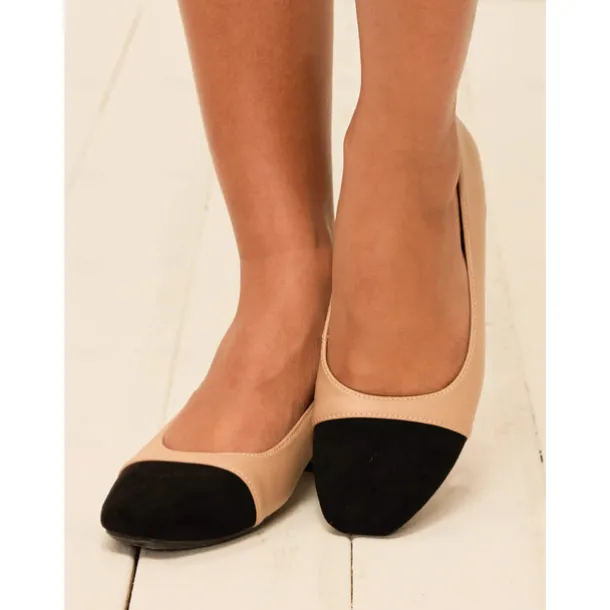 Women's Beige and Black Low Block Heel Pumps – Classic Two-Tone Leather Office Shoes for Work and Casual Wear