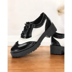 Women's Black and White Brogue Oxford Shoes – Patent Faux Leather Lace-Up, Chunky Sole, Vintage Style for Formal and Casual Wear