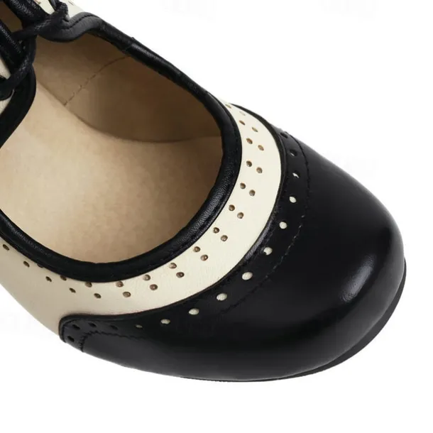 Women's Black and White Vintage Oxford Heels with Lace-Up Design, Retro Chunky Heel Shoes for Formal and Casual Wear