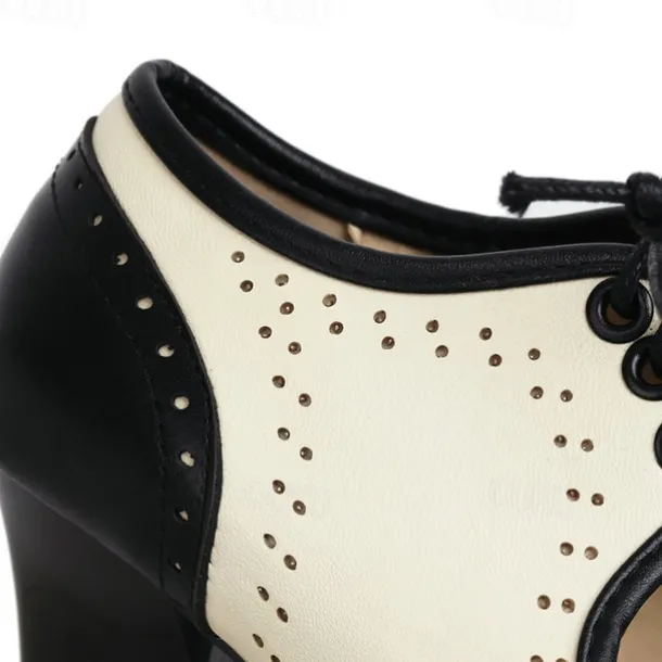 Women's Black and White Vintage Oxford Heels with Lace-Up Design, Retro Chunky Heel Shoes for Formal and Casual Wear