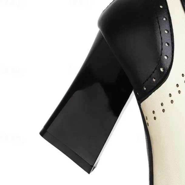 Women's Black and White Vintage Oxford Heels with Lace-Up Design, Retro Chunky Heel Shoes for Formal and Casual Wear