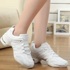 Women's Black Dance Sneakers with Gold Accents – Lightweight Breathable Lace-Up Athletic Shoes for Hip-Hop and Jazz