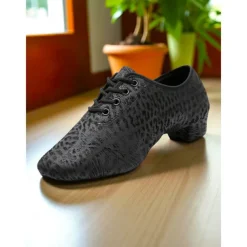 Women's Black Leopard Pattern Lace-Up Dance Shoes - Low Heel Professional Practice Jazz Shoes for Female Dancers and Studio Training