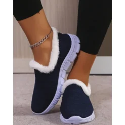 Women's Black Slip-On Winter Shoes with Plush Fur Lining and Lightweight Sole, Cozy and Warm Footwear for Cold Weather