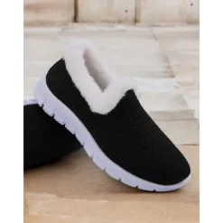 Women's Black Slip-On Winter Shoes with Plush Fur Lining and Lightweight Sole, Cozy and Warm Footwear for Cold Weather