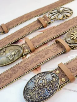 Women's Boho Floral Engraved Wide Leather Belt – Vintage Western Style with Antique Gold Flower Buckle, Adjustable Waistband for Dresses, Festivals and Daily Wear