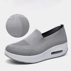 Women's Breathable Slip-On Platform Sneakers – Comfortable and Stylish Walking Shoes