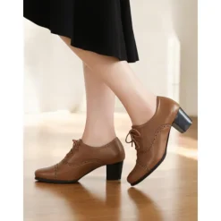 Women's Brown Oxford Shoes with Lace-Up & Brogue Detailing - Classic Mid-Heel for Professional & Vintage Casual Wear