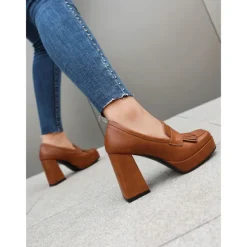 Women's Brown Platform Loafer Heels with Tassel Fringe – Retro Chunky Block High Heel Shoes for Casual and Party Wear