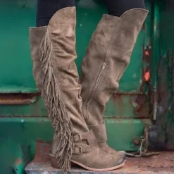 Women's Brown Suede Fringe Knee-High Boots with Buckle Straps - Western Style for Festivals, Casual Outings, and Outdoor Adventures