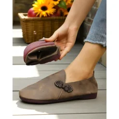Women's Brown Wide Toe Vintage Loafers with Bowknot – Soft Flexible Slip-On Casual Shoes for Travel, Weekend Shopping and Outdoor Relaxation