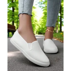 Women's Canvas Slip-On Sneakers – Lightweight Minimalist Flats for Daily Errands, Park Walks and Weekend Brunch Outings