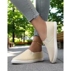 Women's Canvas Slip-On Sneakers – Lightweight Minimalist Flats for Daily Errands, Park Walks and Weekend Brunch Outings