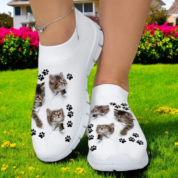 Women's Cat and Cat Paw Print Flyknit Sneakers - Lightweight Breathable Casual Shoes for Fitness and Everyday Wear