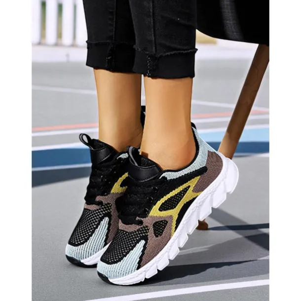 Women's Colorblock Flyknit Athletic Sneakers – Fashion Running Shoes for Gym Workouts, Park Jogging and Urban Athleisure Looks