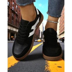 Women's Colorblock Lace-Up Casual Sneakers - Sporty College Style Walking Shoes for Daily Wear and Street Outfits
