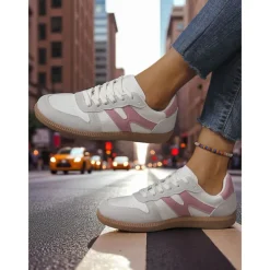 Women's Colorblock Lace-Up Casual Sneakers - Sporty College Style Walking Shoes for Daily Wear and Street Outfits