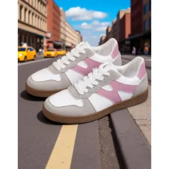 Women's Colorblock Lace-Up Casual Sneakers - Sporty College Style Walking Shoes for Daily Wear and Street Outfits