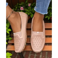 Women's Comfortable Slip-On Loafers – Soft Leather Casual Walking Flats with Stitch Detailing for Daily Wear, Travel and Errands