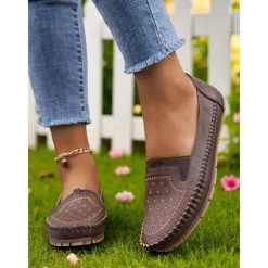 Women's Comfortable Slip-On Loafers – Soft Leather Casual Walking Flats with Stitch Detailing for Daily Wear, Travel and Errands