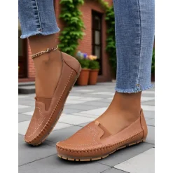 Women's Comfortable Slip-On Loafers – Soft Leather Casual Walking Flats with Stitch Detailing for Daily Wear, Travel and Errands