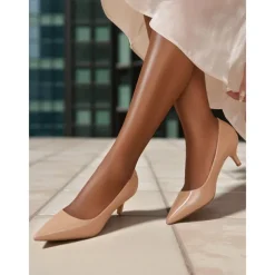 Women's Dark Green Patent Leather Pointed-Toe Kitten Heels - Classic 1950s Elegant Office Pumps for Ladies, Ideal for Workwear, Interviews, and Formal Events