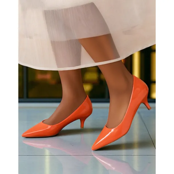 Women's Dark Green Patent Leather Pointed-Toe Kitten Heels - Classic 1950s Elegant Office Pumps for Ladies, Ideal for Workwear, Interviews, and Formal Events