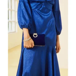 Women's Elegant Blue Velvet Clutch Bag with Rhinestone Ring Handle - Perfect Evening Bag for Weddings, Parties, and Formal Events