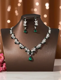 Women's Elegant Gold-Plated Necklace and Earrings Set with Sparkling Teardrop Crystals - Luxury Jewelry for Weddings, Parties, and Formal Events