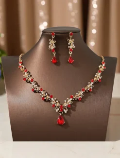 Women's Elegant Gold-Plated Necklace and Earrings Set with Sparkling Teardrop Crystals - Luxury Jewelry for Weddings, Parties, and Formal Events