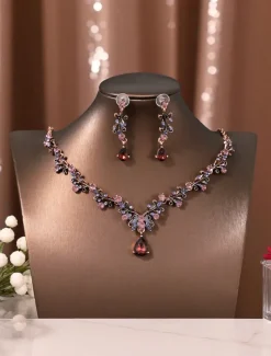 Women's Elegant Gold-Plated Necklace and Earrings Set with Sparkling Teardrop Crystals - Luxury Jewelry for Weddings, Parties, and Formal Events