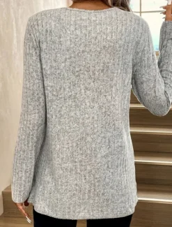 Women's Elegant Lace Tops Eyelet Blouse Stylish Solid Color Plain Regular Tops Long Sleeve Crew Neck Lace Patchwork Regular Fit Daily Romantic Petite Tops Summer Holiday Wear Light Grey Spring Fall