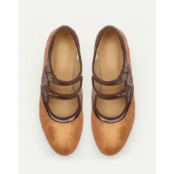 Women's Elegant Vintage T-Strap Mid-Heel Pumps - Bronze Mary Jane Shoes with Floral Button for Oktoberfest, Formal, and Casual Wear