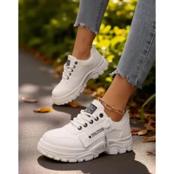 Women's Farm Work Sneakers, Comfortable and Durable, Ideal for Outdoor Work, Gardening and Active Fall Days