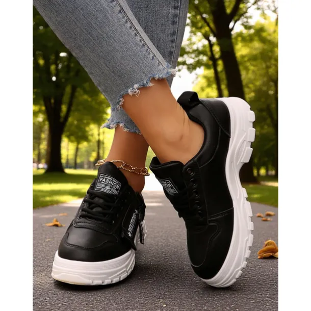 Women's Farm Work Sneakers, Comfortable and Durable, Ideal for Outdoor Work, Gardening and Active Fall Days