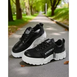 Women's Farm Work Sneakers, Comfortable and Durable, Ideal for Outdoor Work, Gardening and Active Fall Days