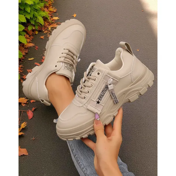 Women's Farm Work Sneakers, Comfortable and Durable, Ideal for Outdoor Work, Gardening and Active Fall Days