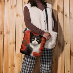 Women's Fashionable Cat Tote Bag - Perfect for Cat Lovers Shopping or Work