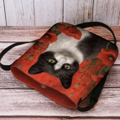 Women's Fashionable Cat Tote Bag - Perfect for Cat Lovers Shopping or Work