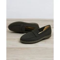 Women's Flyknit Slip-On Loafers - Lightweight Casual Walking Shoes for Work & Daily Wear