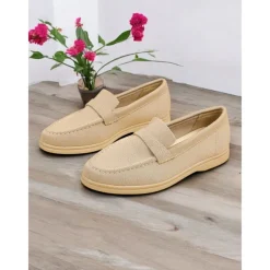 Women's Flyknit Slip-On Loafers - Lightweight Casual Walking Shoes for Work & Daily Wear