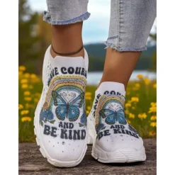 Women's Flyknit Slip-On Sneakers with Autumn Pumpkin Coffee Print – Lightweight Casual Fall Walking Shoes for Halloween & Harvest Festival