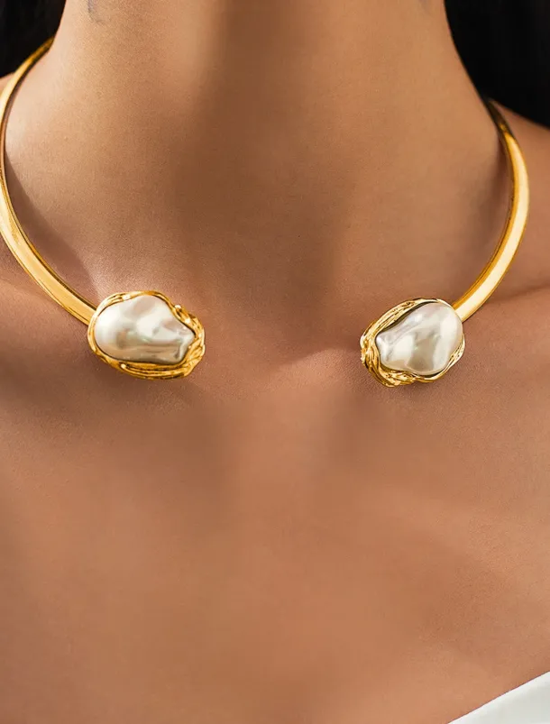 Women's Gold Chunky Choker,Bracelet, Ring Necklace with Baroque Pearl - Bold Statement Jewelry for Weddings, Galas and Evening Parties