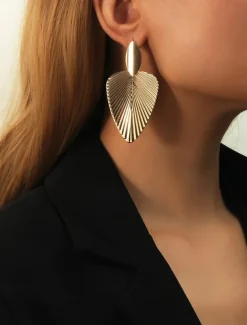 Women's Gold Leaf-Shaped Statement Earrings – Elegant Geometric Drop Earrings for Parties and Special Occasions