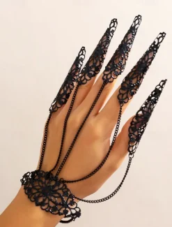 Women's Gothic Black Lace Finger Armor with Chains, Intricate Halloween Costume Jewelry for Cosplay and Special Occasions